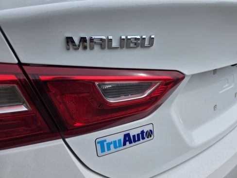 Used 2024 Chevrolet Malibu LT image 50