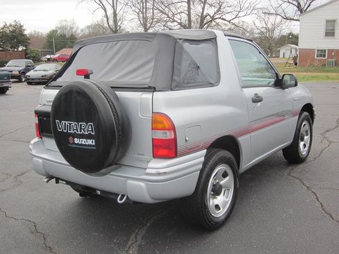 Used 2000 Suzuki Vitara JLX image 6