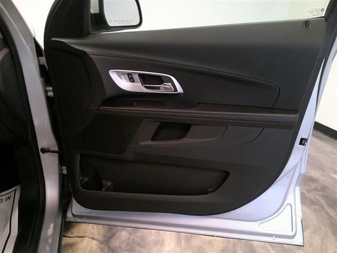Used 2015 Chevrolet Equinox LT w/ Driver Convenience Package FWD image 34