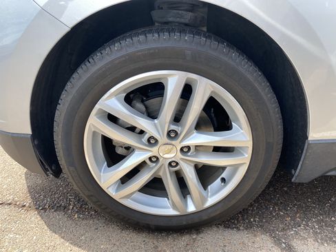 Used 2020 Chevrolet Equinox Premier FWD image 7
