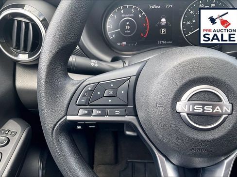 Used 2023 Nissan Kicks SV FWD image 18