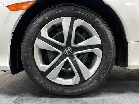 Used 2018 Honda Civic LX image 5