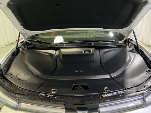 Certified 2025 Chevrolet Blazer EV RS image 15