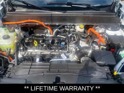 Used 2025 Ford Maverick XL