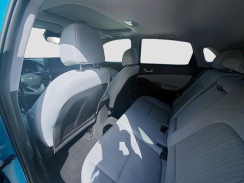 Used 2022 Hyundai Kona SEL w/ Convenience Package image 21