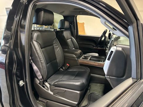 Used 2017 GMC Sierra 1500 SLE image 14