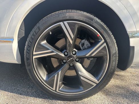 New 2026 Genesis GV80 2.5T Prestige AWD/4WD image 12