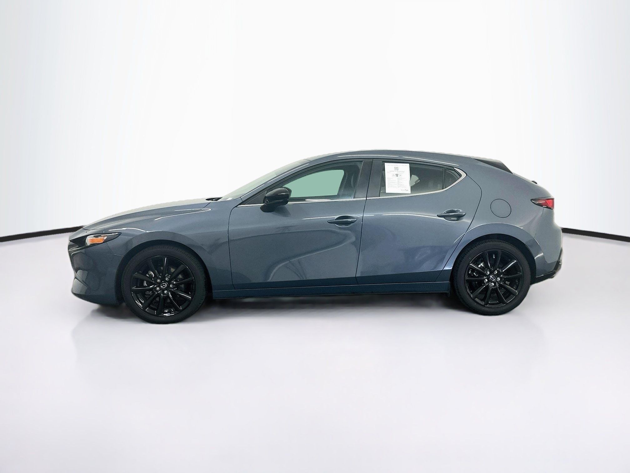 Used 2026 MAZDA MAZDA3 Carbon AWD/4WD image 4