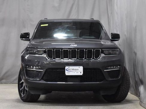 New 2025 Jeep Grand Cherokee Limited w/ Trailer Tow Package image 5