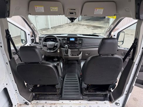 Used 2023 Ford Transit 250 Medium Roof AWD image 20