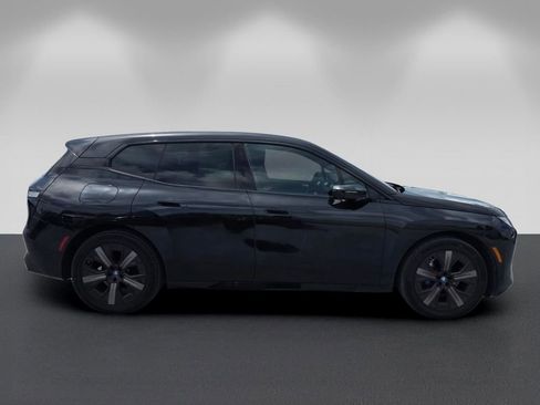 Certified 2024 BMW iX xDrive50 w/ Premium Package AWD/4WD image 3