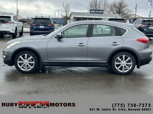 Used 2011 INFINITI EX35 Journey w/ Premium Pkg image 4