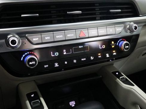 Used 2022 Kia Telluride S AWD/4WD image 29