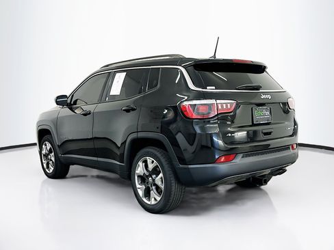 Used 2018 Jeep Compass Limited AWD/4WD image 5