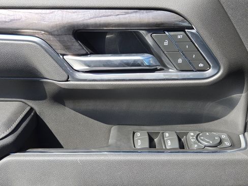 New 2025 Chevrolet Silverado 2500 LTZ w/ Z71 Chrome Sport Edition image 19