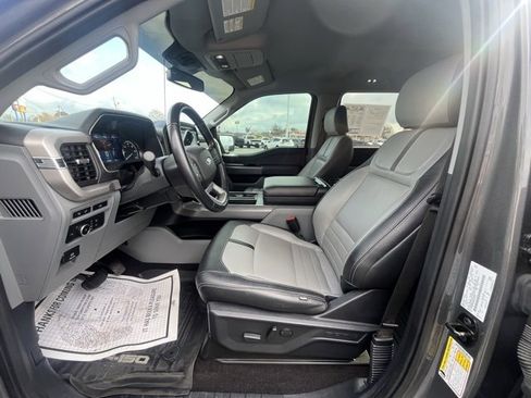 Used 2022 Ford F150 XLT w/ Equipment Group 302A High image 11