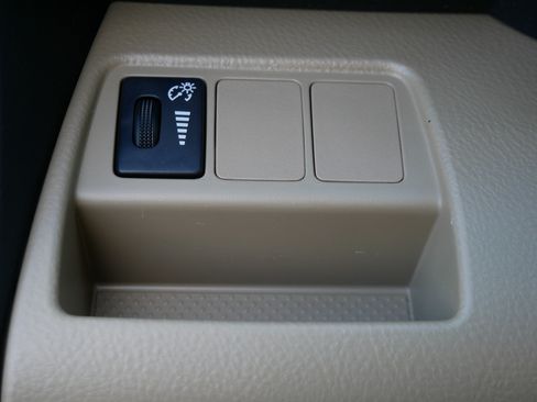 Used 2010 Toyota RAV4 4WD image 22
