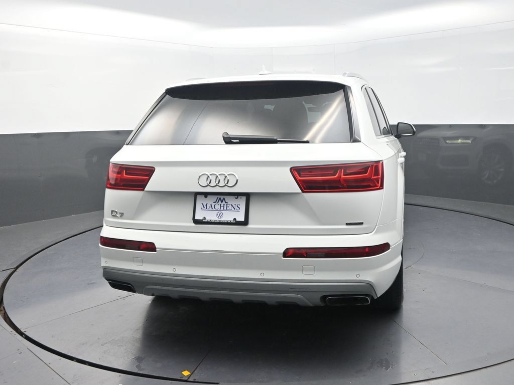 Used 2019 Audi Q7 3.0T Premium Plus AWD/4WD image 9