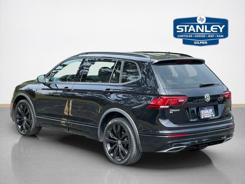 Used 2021 Volkswagen Tiguan SE R-Line FWD image 5