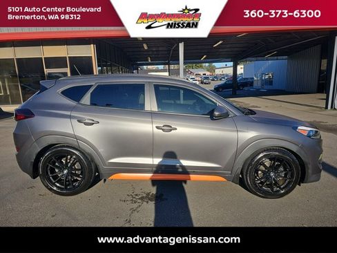 Used 2016 Hyundai Tucson Sport image 6
