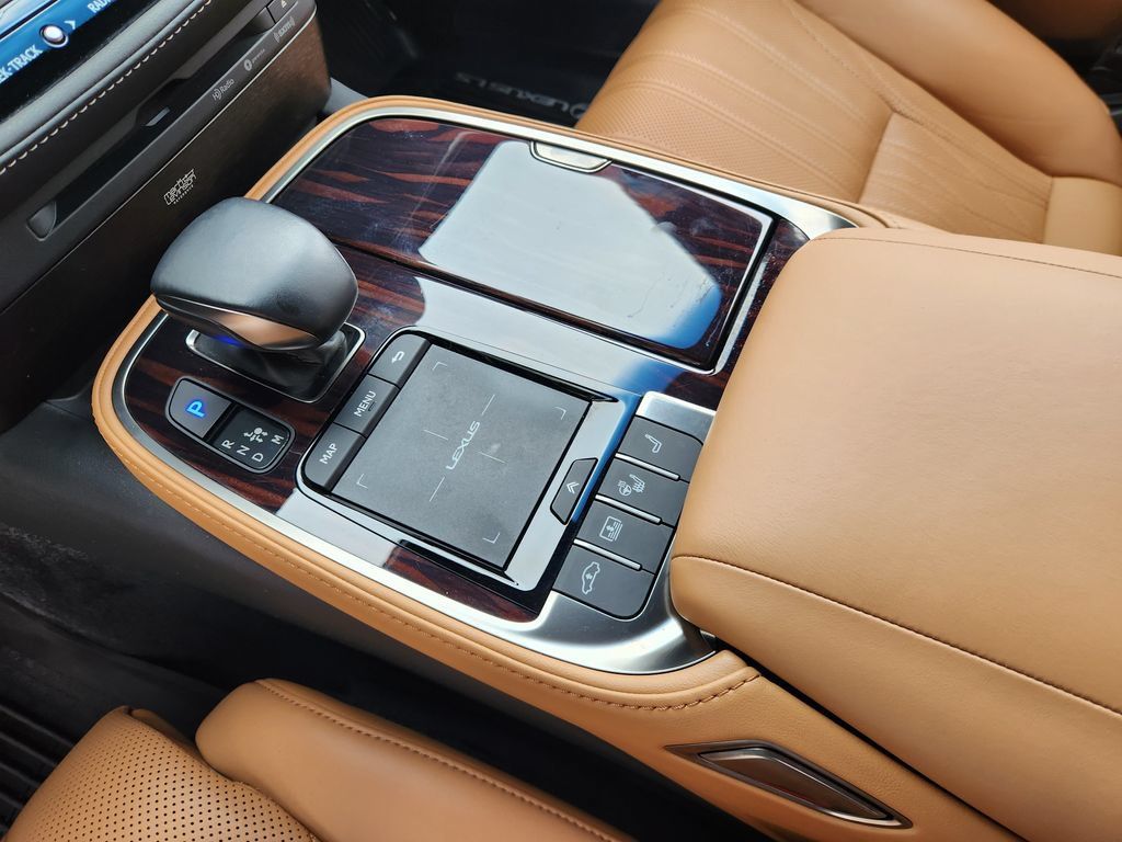 Certified 2022 Lexus LS 500 w/ Interior Upgrade Package RWD image 19