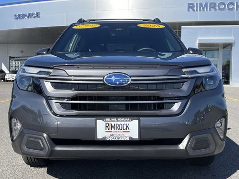Used 2025 Subaru Forester Limited w/ Popular Package AWD/4WD image 15