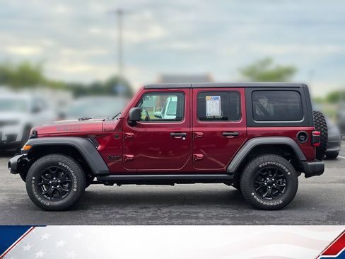Used 2021 Jeep Wrangler Unlimited Sport AWD/4WD image 8