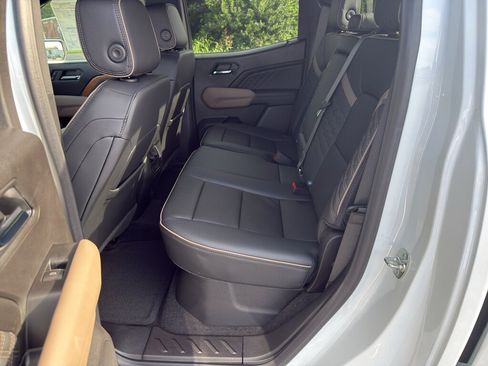 New 2026 GMC Canyon Denali AWD/4WD image 20
