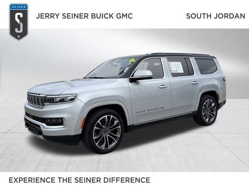 Used 2022 Jeep Grand Wagoneer Series III w/ Rear Seat Video Group 1 image 1