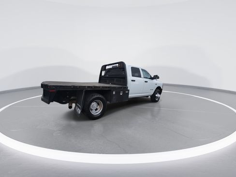 Used 2022 RAM 3500 Tradesman w/ Cold Weather Group AWD/4WD image 8