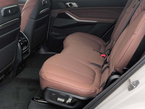 New 2027 BMW X7 M60i AWD/4WD image 21