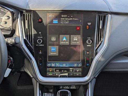 Used 2025 Subaru Outback Premium image 22