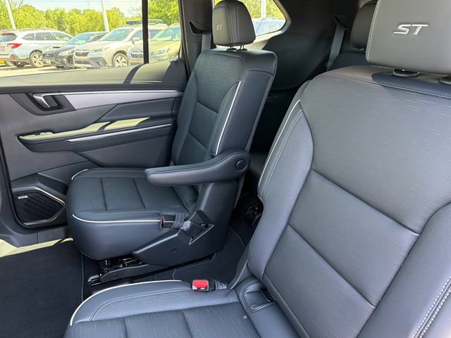 New 2026 Buick Enclave Sport Touring FWD image 19