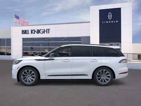 New 2025 Lincoln Aviator AWD w/ Jet Appearance Package image 3