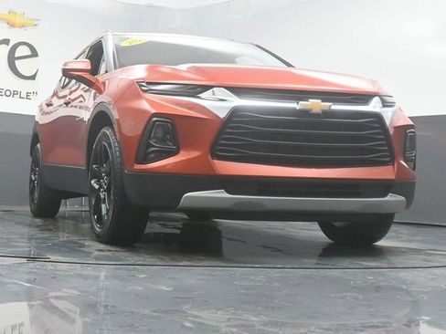 Used 2022 Chevrolet Blazer LT image 2
