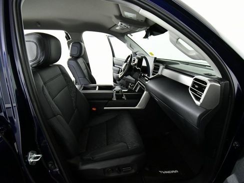 Used 2024 Toyota Tundra Limited image 22