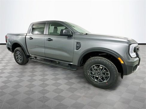 New 2025 Ford Ranger XLT w/ FX4 Off-Road Package image 3