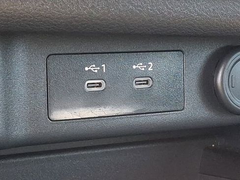 Used 2026 Nissan Rogue SV FWD image 25