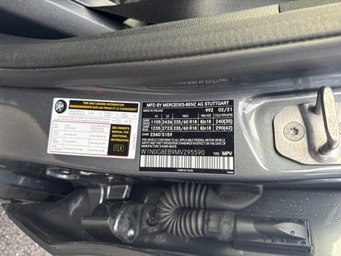 Used 2021 Mercedes-Benz GLC 300 4MATIC image 20