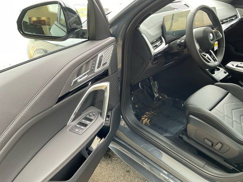 Certified 2025 BMW X2 xDrive28i w/ Technology Package image 31