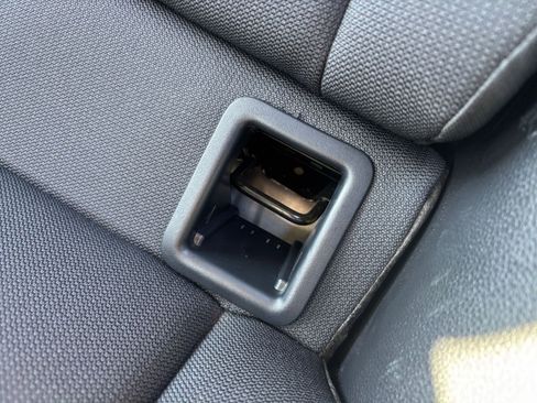 Used 2025 Toyota Corolla LE image 20