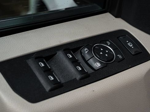 Used 2020 Ford F350 Limited AWD/4WD image 14