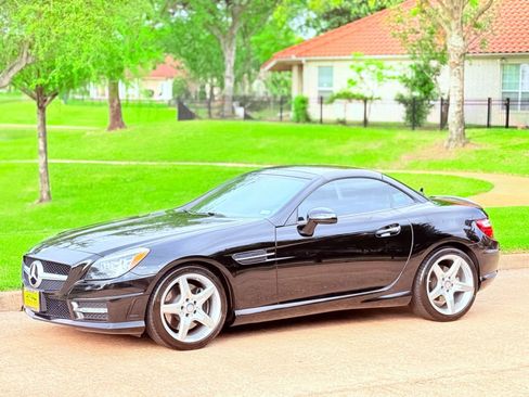 Used 2014 Mercedes-Benz SLK 350 image 3