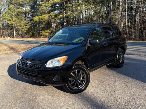 Used 2011 Toyota RAV4 2WD w/ Base L4 Extra Value Pkg image 2