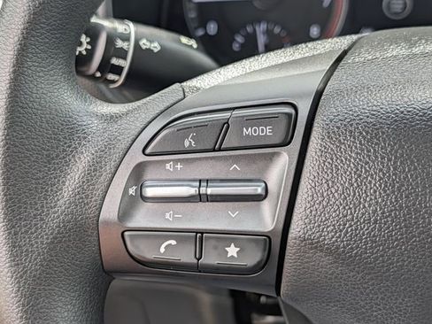 Used 2023 Hyundai Kona SEL FWD image 22