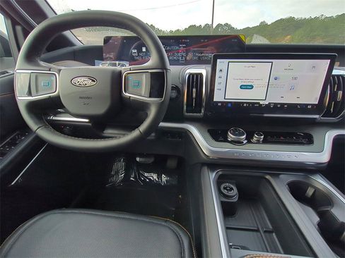 New 2026 Ford Expedition Tremor image 16