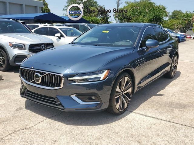Used 2023 Volvo S60 B5 Ultimate w/ Protection Package Premier FWD image 1