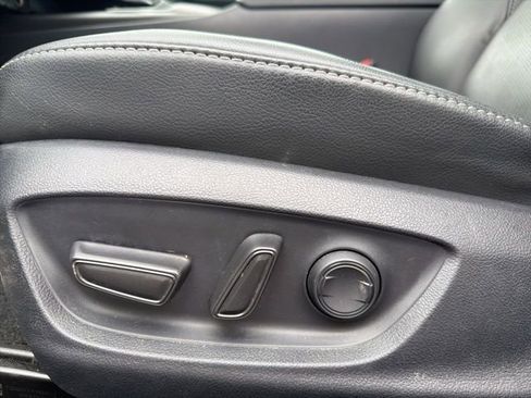 Used 2023 Toyota Camry XSE image 17