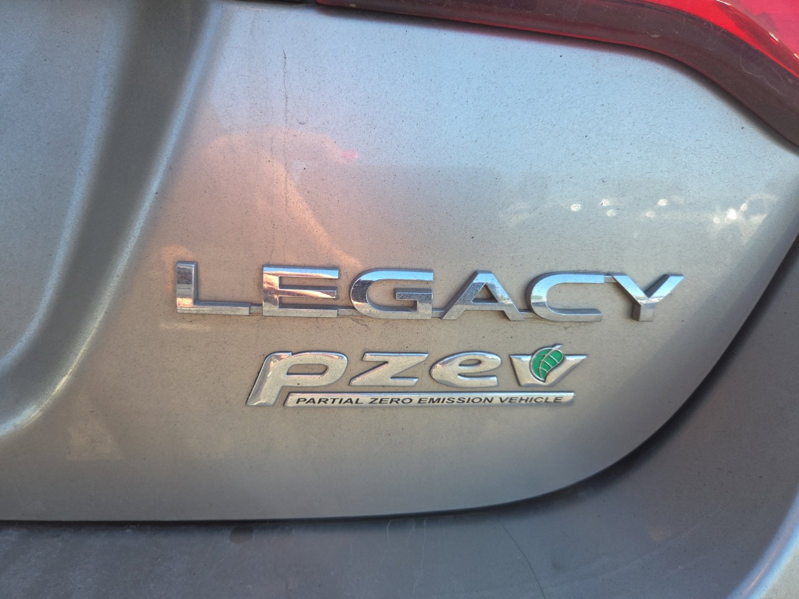 Used 2017 Subaru Legacy 2.5i Limited AWD/4WD image 7