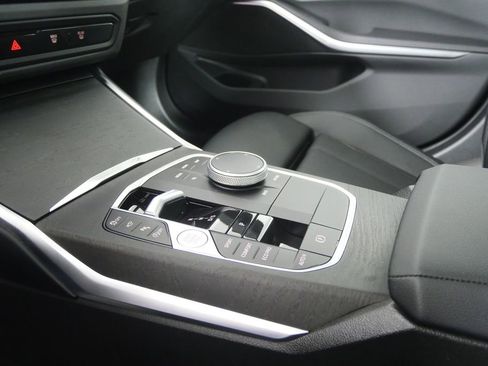 Used 2024 BMW 330i 330i image 27